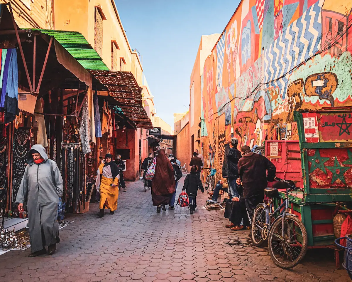 Marrakech, tous les secrets pour découvrir la ville rouge & son effervescence !