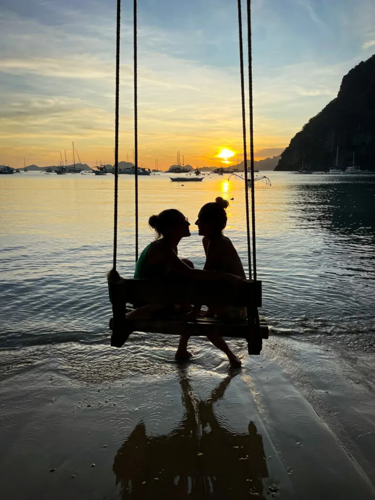 Corong Coron Sip Sunset Lounge & Bar El Nido