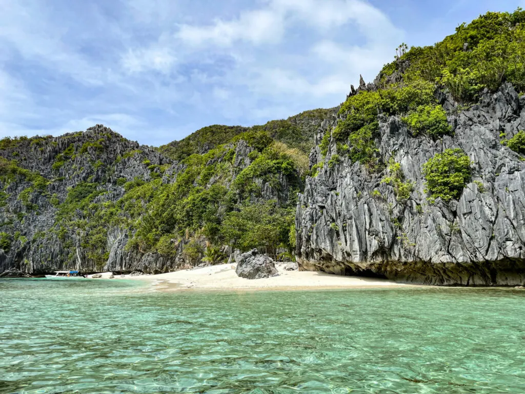 Matinloc Island Palilo Beach Island Hopping El Nido Palawan
