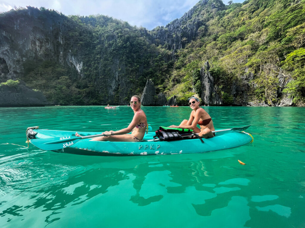 Cadlao Lagoon Canoë Island Hopping El Nido Palawan