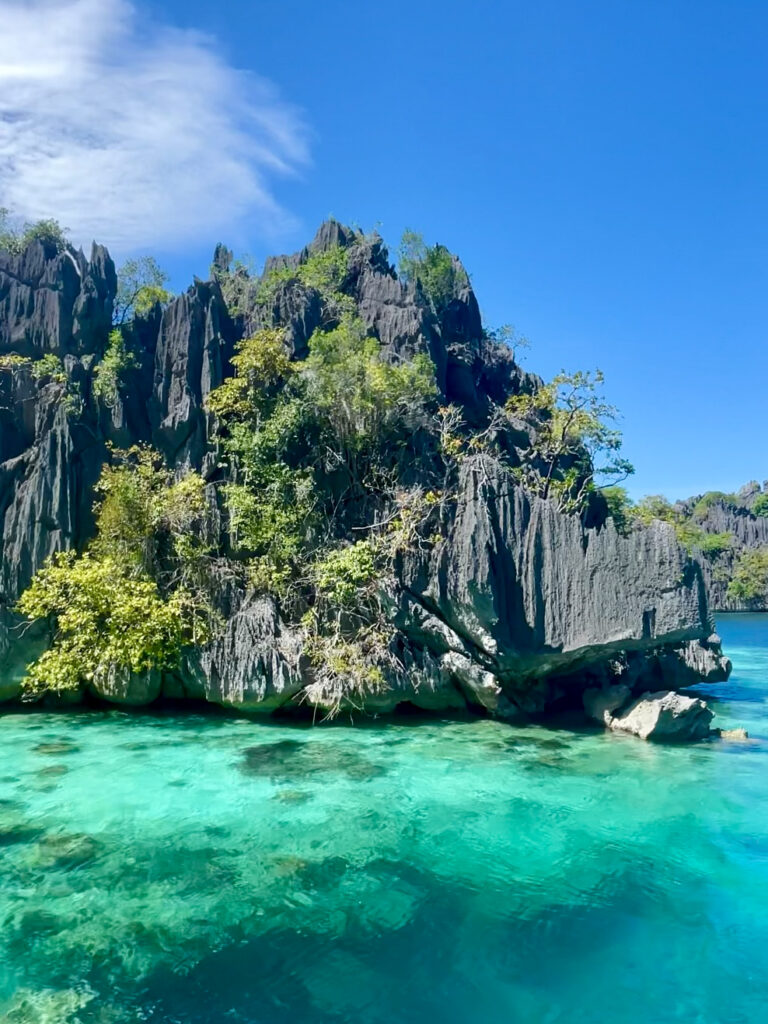 Kayangan Lake Island Hopping Coron Palawan