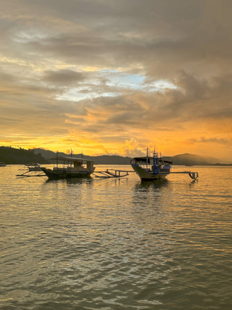 Sunset Port Barton San Vicente