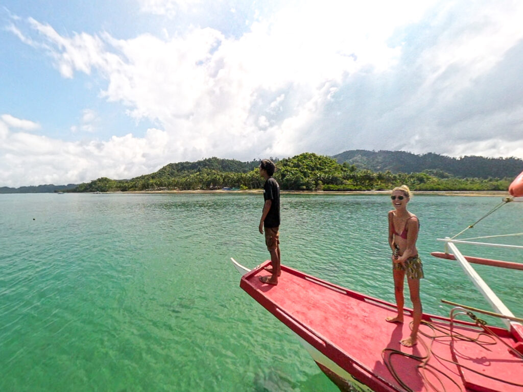 Island hopping Port Barton